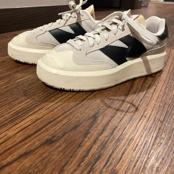 New Balance CT302 Sneakers - Picture 2 of 3